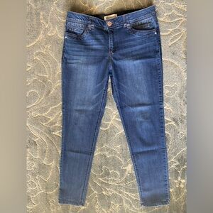 Democracy Indigo Wash "Ab"solution® Straight Leg Jean